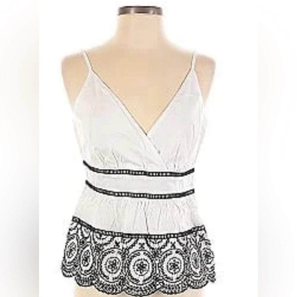 Banana Republic white and black eyelet spaghetti straps blouse size Small